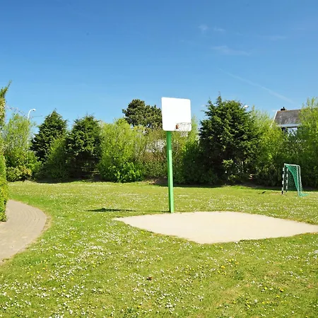 Duinenhuis 123 With Parking By Interhome 펜션 브레데네