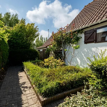 Duinenhuis 123 With Parking By Interhome בית נופש ברדנה