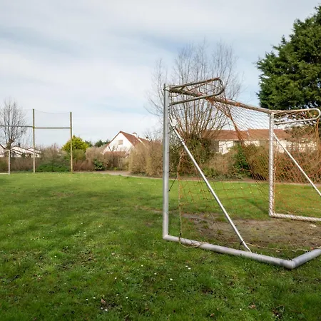 Duinenhuis 123 With Parking By Interhome 펜션