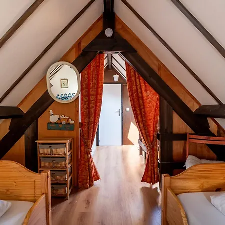 Duinenhuis 123 With Parking By Interhome